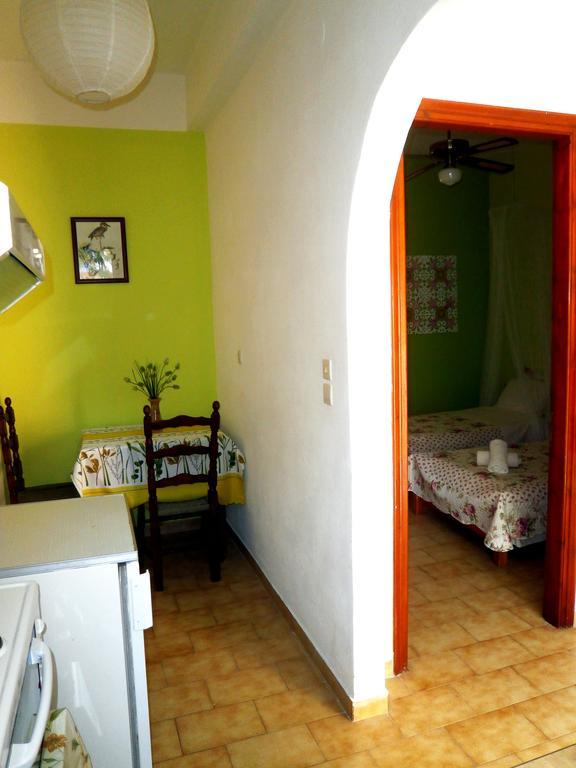 Paraskevi Apartments Ypsos Pokój zdjęcie